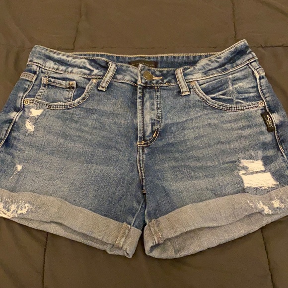 BOGO FREE Denim Boyfriend Short Shorts - Picture 1 of 4